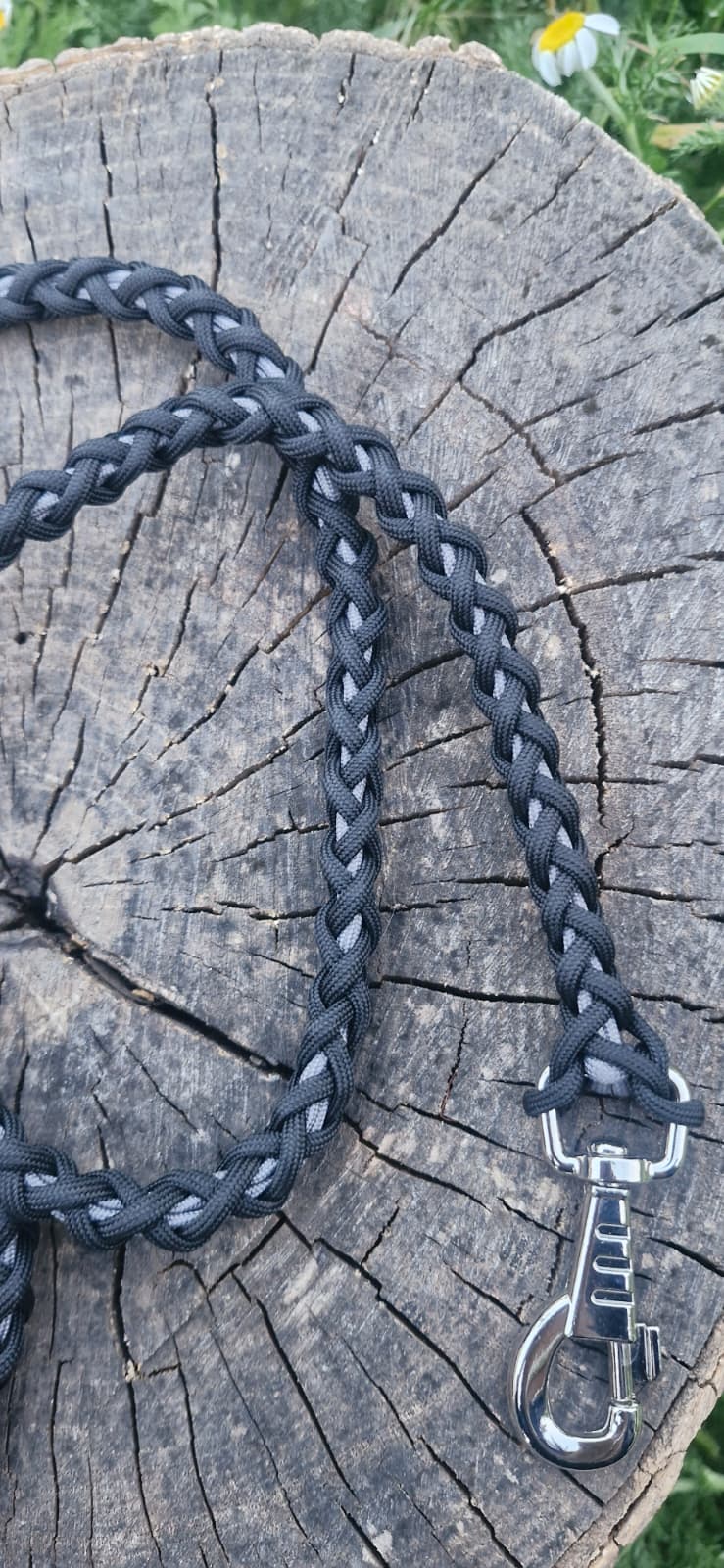 Sirius Shadow — 120 cm Paracord Köpek Gezdirme Kayışı | El Örgü Dayanıklı Tasarım