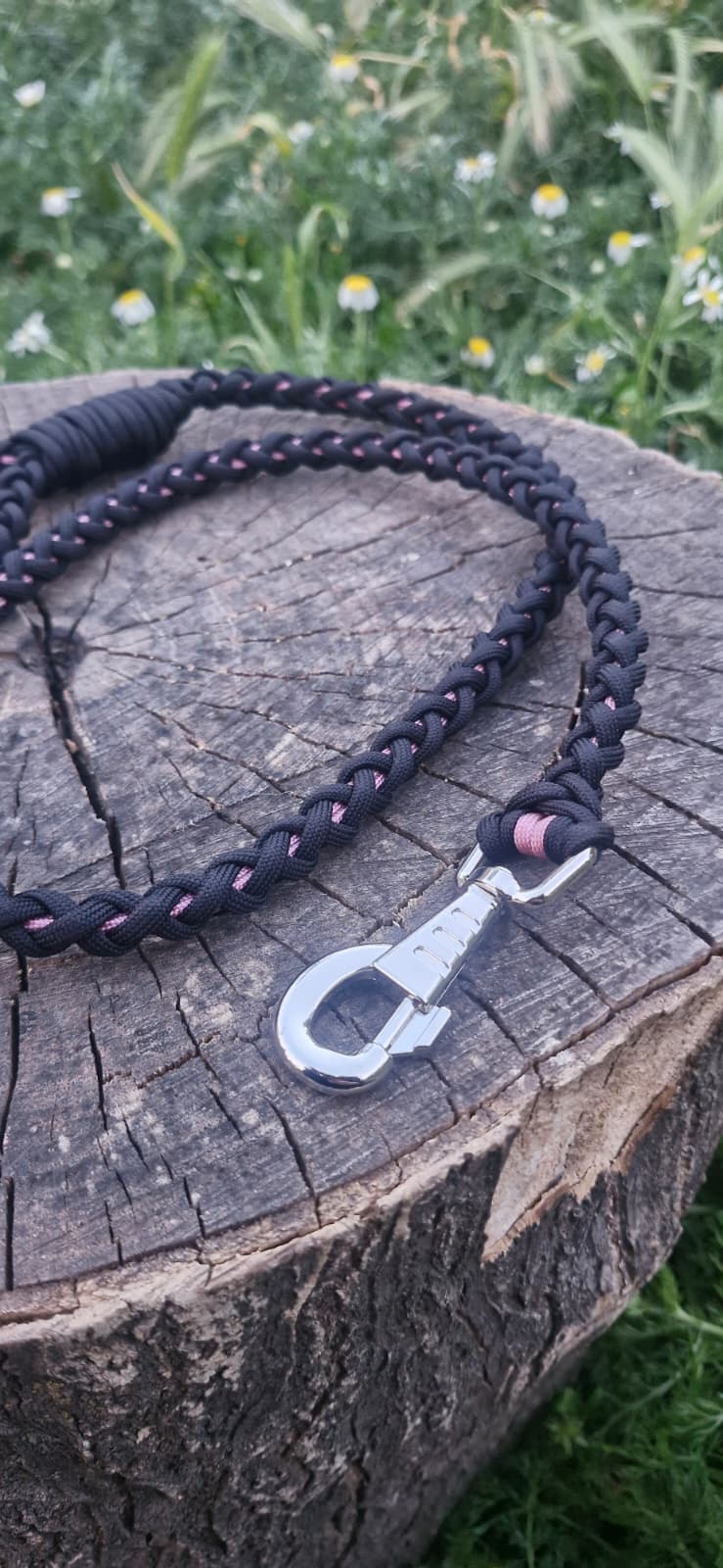 Sirius Bloom — 120 cm Paracord Köpek Gezdirme Kayışı | El Örgü Dayanıklı Tasarım