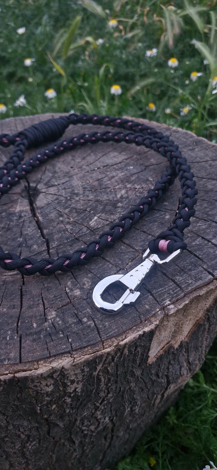 Sirius Bloom — 120 cm Paracord Köpek Gezdirme Kayışı | El Örgü Dayanıklı Tasarım